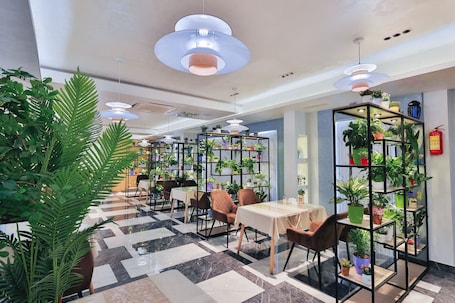 Reception. Safir Hotel