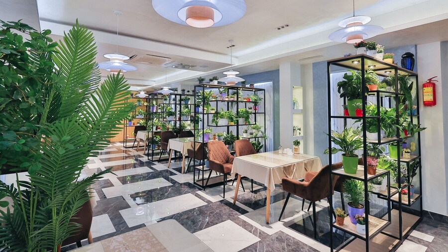 Safir Hotel