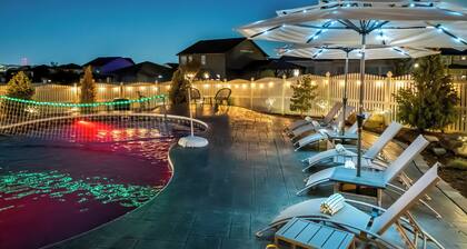 Sweet Escape Farmhouse with Pool and Movie Room