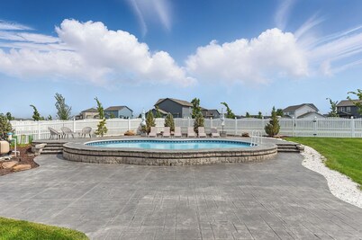 Sweet Escape Farmhouse with Pool and Movie Room