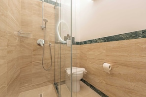 Hair dryer, towels