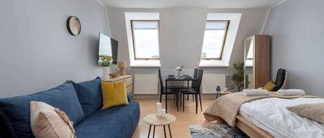 Iron/ironing board, travel cot, WiFi, bed sheets