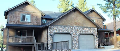 Voorkant van accommodatie