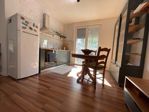 Apartment | 1 bedroom - Flora - Modern Rooftop Apartment With Balcony (Tirana)