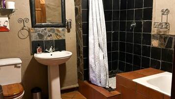 Comfort Chalet | Bathroom