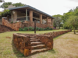 Exterior - Kwathabisile Bush Retreat (Cullinan)