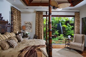 5 bedrooms, desk, travel crib, free WiFi