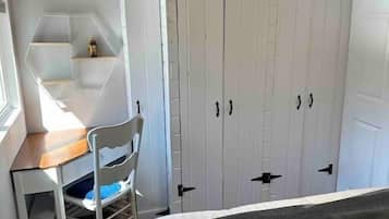 1 多间卧室、熨斗/熨衣板、免费 WiFi、床单