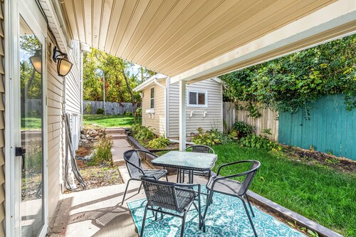 Cozy Farmhouse With Large Fenced-in Yard