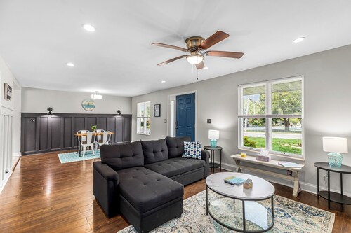 Cozy Farmhouse With Large Fenced-in Yard