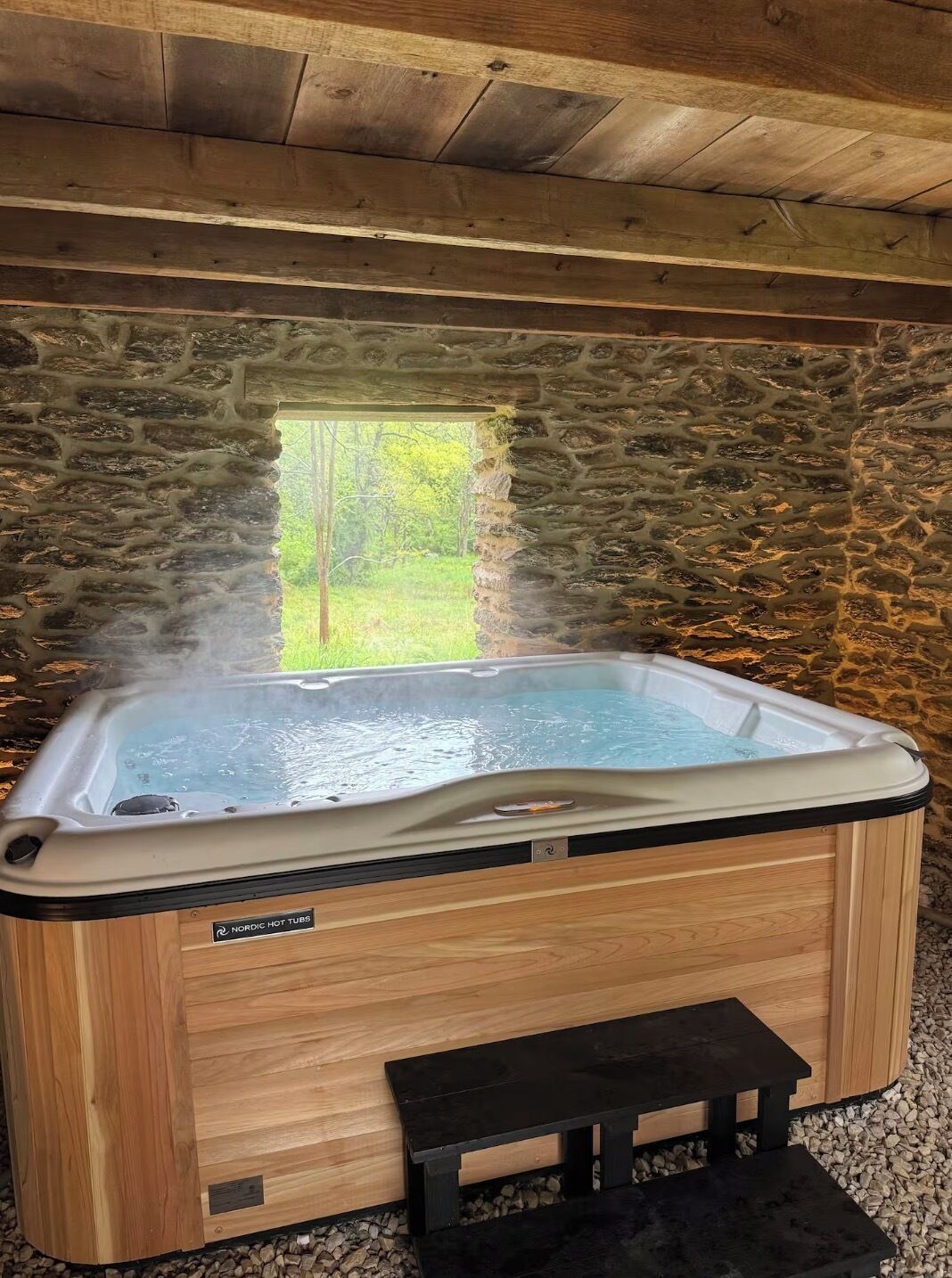 Bain à remous intérieur