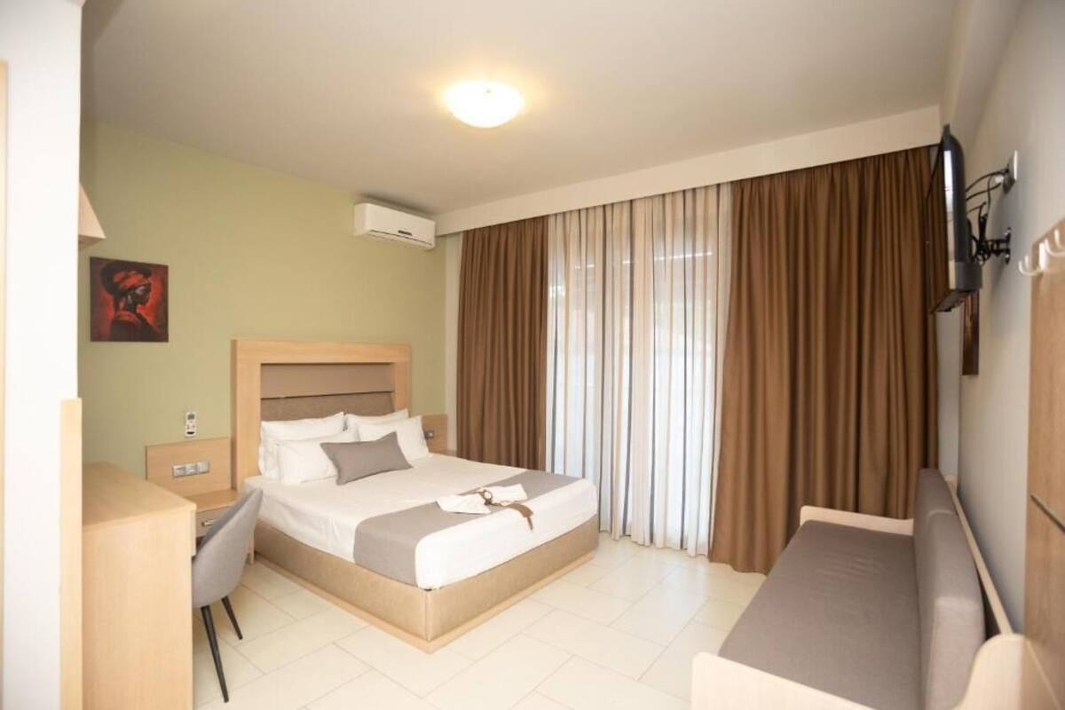 Cofres nos quartos, quartos à prova de som, Wi-Fi de cortesia