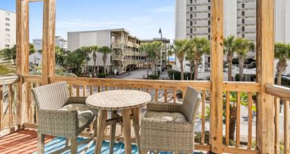 Coastin Time 8 BR 6BA, Private Heated Pool & Hot Tub