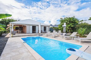 Pool - Sumptuous Sugar Cane Villa (Le Moule)