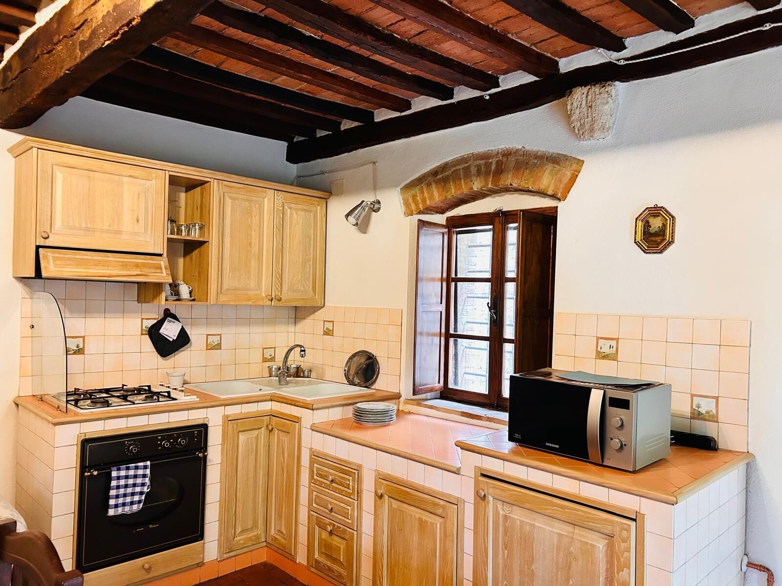 Apartment | Eigene Küche | Esstisch