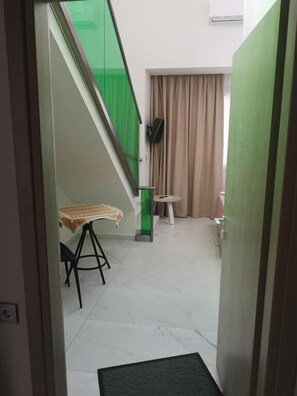 Basic Room