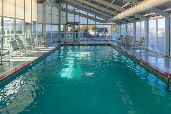 Innenpool, beheizter Pool