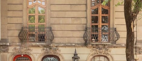 AuĂendetails