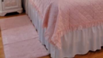 1 chambre, fer et planche Ă repasser, Wi-Fi, draps fournis