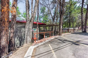 Property grounds - Reed's Place Mid-town On River! - Optional HOT TUB (Ruidoso)