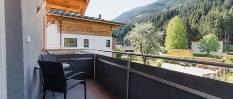 舒适公寓, 3 间卧室, 山景 | 阳台景观