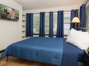 5 chambres, fer et planche à repasser, Wi-Fi, draps fournis