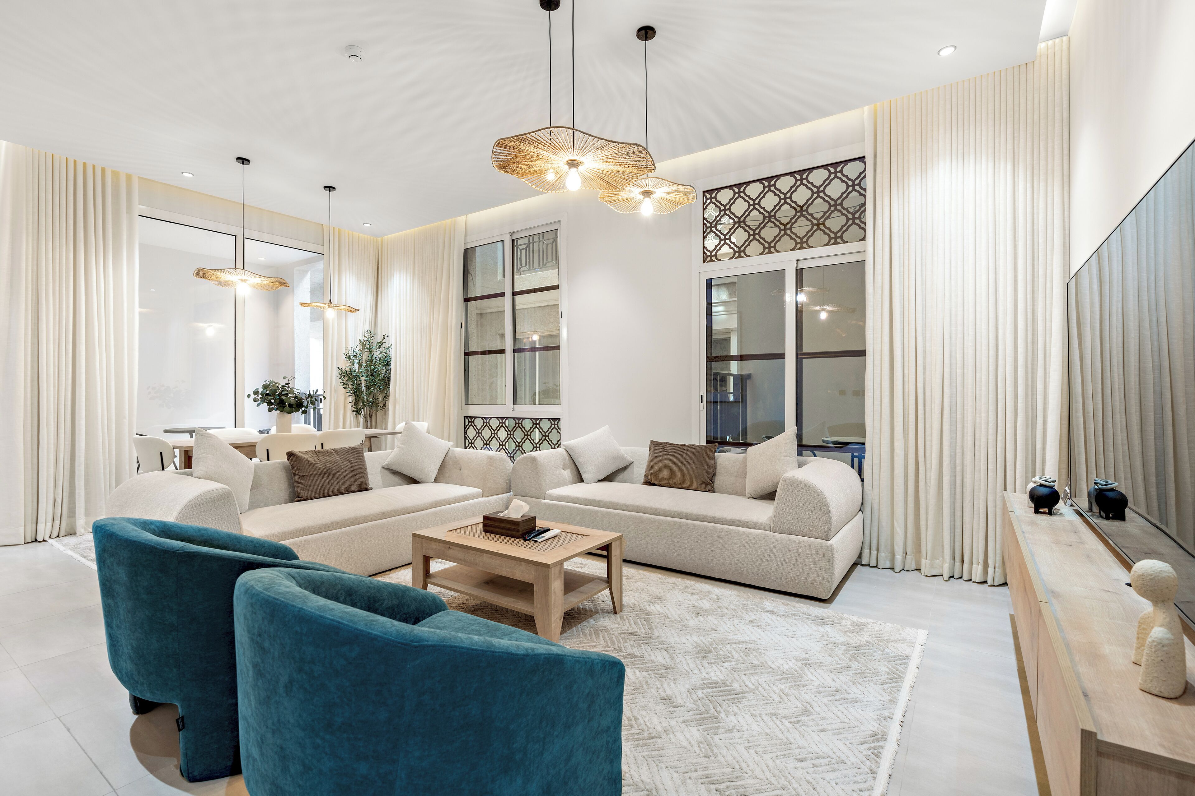 Deluxe Apartment, Balcony | Living area