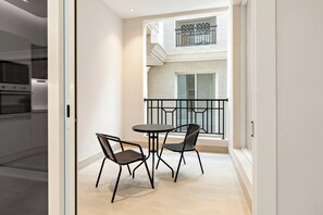 Deluxe Apartment, Balcony | Balcony