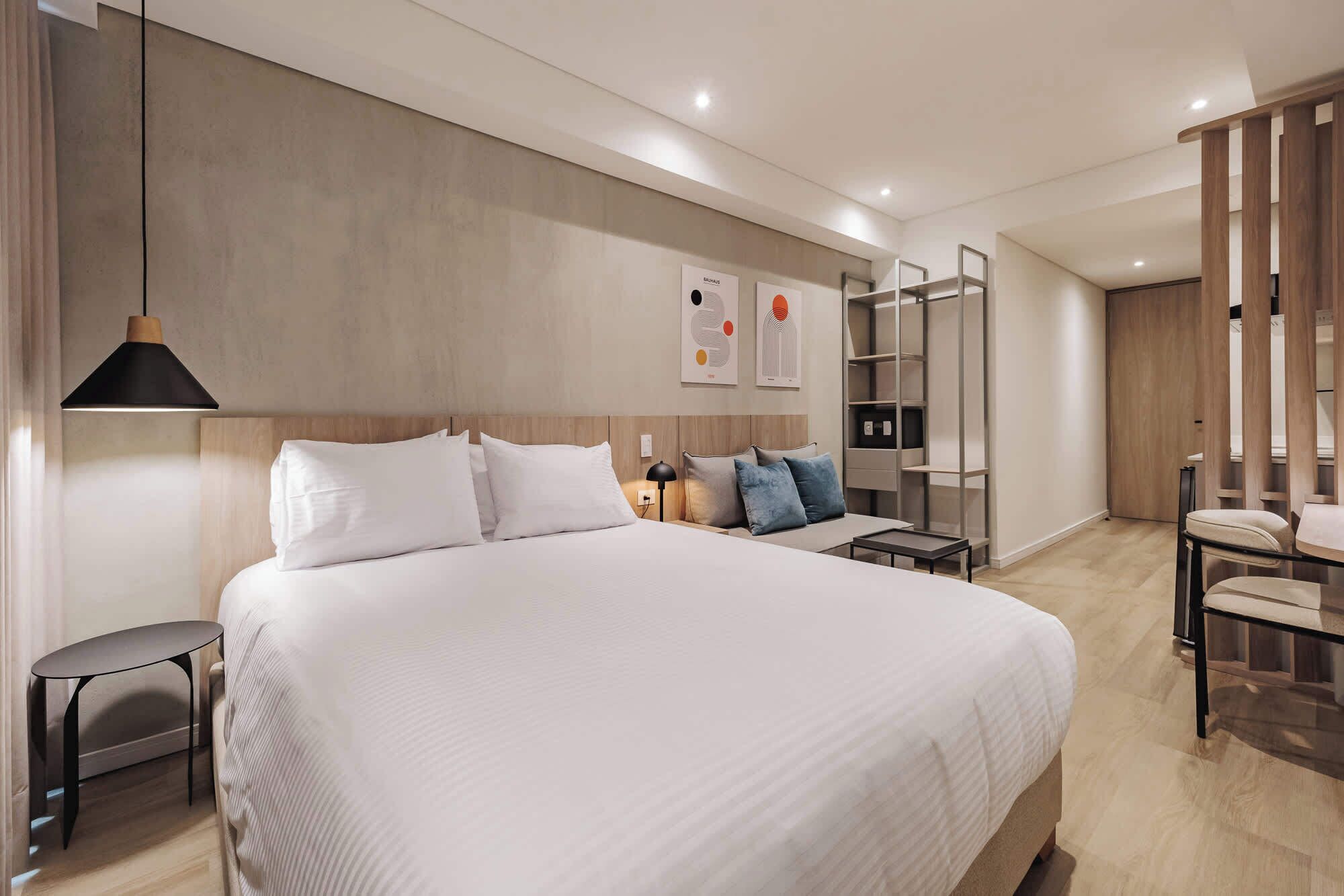 1 Schlafzimmer, Schreibtisch, WLAN, Bettwäsche