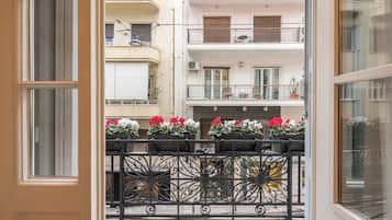 Luxury Apartment, City View | Terrace/patio