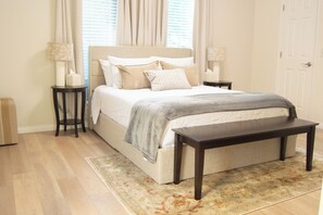 3 chambres, fer et planche à repasser, Wi-Fi gratuit, draps fournis