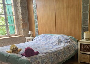 3 Schlafzimmer, Bügeleisen/Bügelbrett, WLAN, Bettwäsche