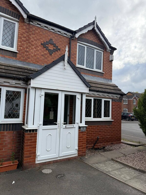 Exterior - Deluxe Double Room in Birmingham (West Midlands)