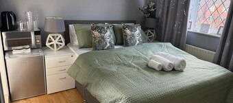 Family & Couple Room Birmingham