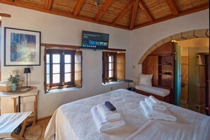 1 bedroom, free WiFi, bed sheets
