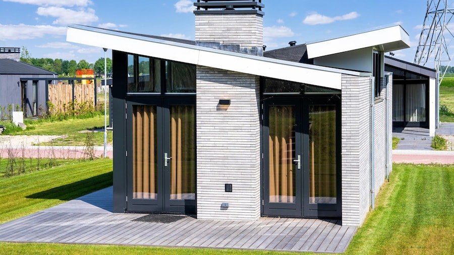 Holiday Home in Oud Ade Near Kaag Lakes