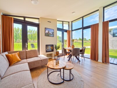 Holiday Home in Oud Ade Near Kaag Lakes