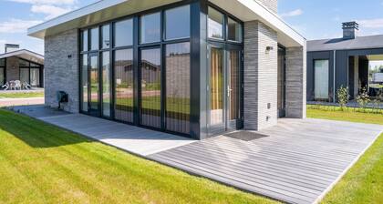 Holiday Home in Oud Ade Near Kaag Lakes