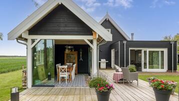 House | Exterior