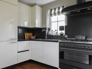 House | Private kitchen