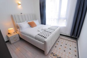 2 dormitorios, tabla de planchar con plancha, wifi y ropa de cama