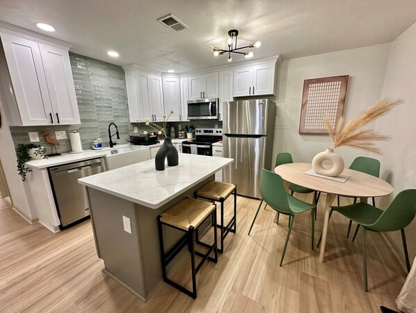 Fridge, microwave, oven, stovetop