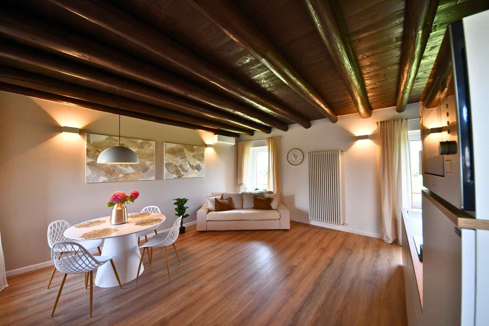 Una televisión, un reproductor estéreo