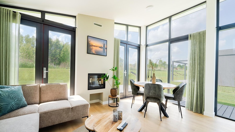 Holiday Home in Oud Ade Near Kaag Lakes