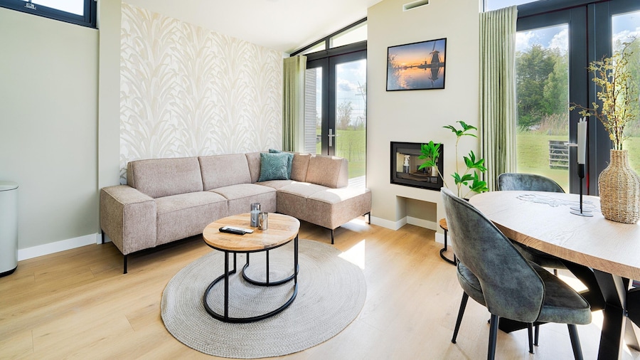 Holiday Home in Oud Ade Near Kaag Lakes