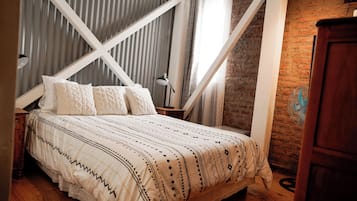 Quarto casal standard, vista para a cidade | Wi-Fi de cortesia