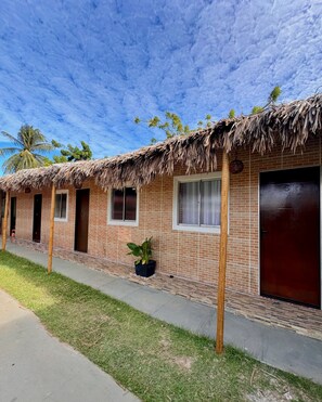 Outdoor pool - Pousada Maruá - Sabiaguaba  (Fortaleza)