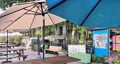 Loft Apartment walkable to downtown Fairfax and San Anselmo