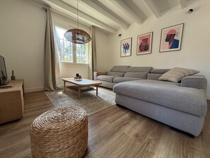 TV - Family home 500m from the ocean Embassy Surf House - Sunset (Seignosse)