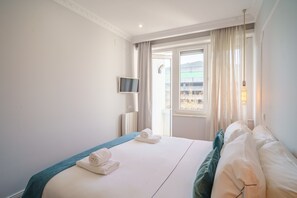 Apartment | 2 bedrooms, iron/ironing board - Feel Porto Downtown Charming Apartment II (Porto)